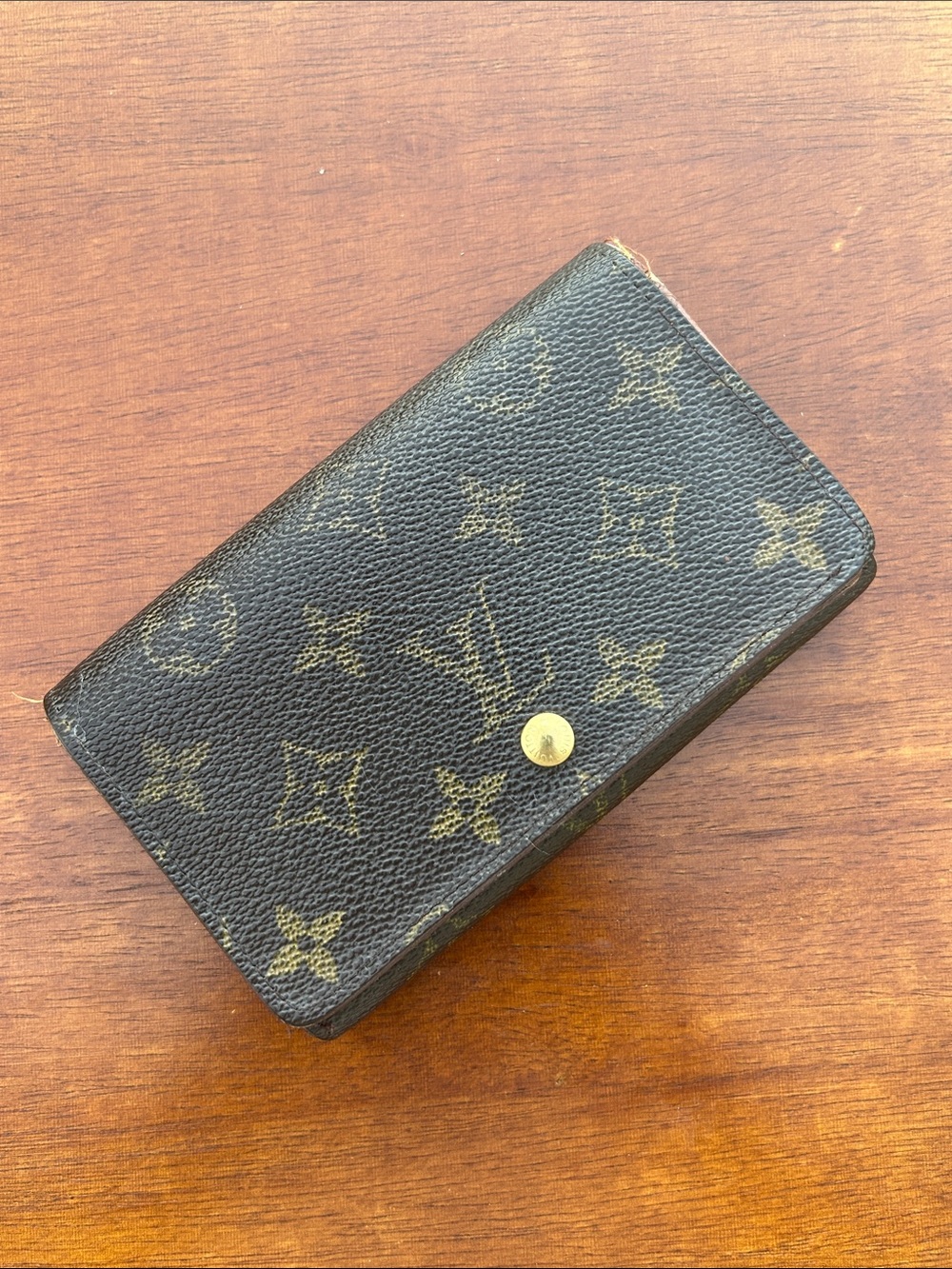 Louis Vuitton Monogram wallet